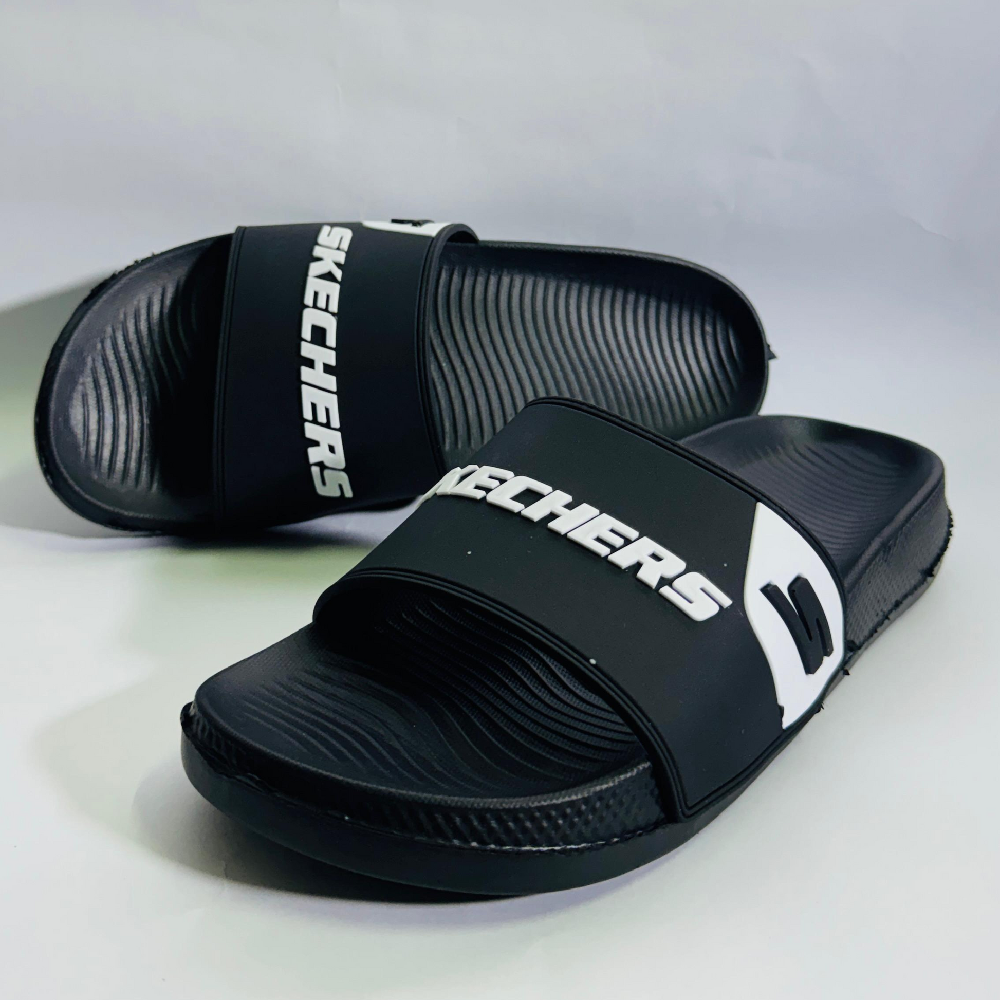 Skecher Black Sole Slider